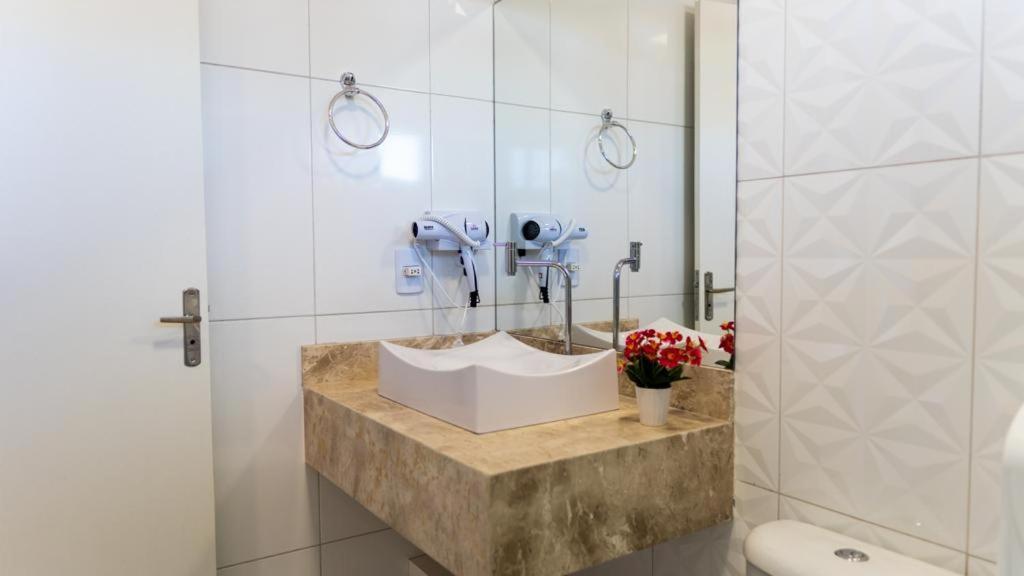 Fc Cavalcante Hotel Sao Domingos do Maranhao Экстерьер фото